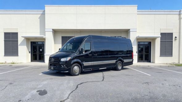 15 passenger sprinter van frisco