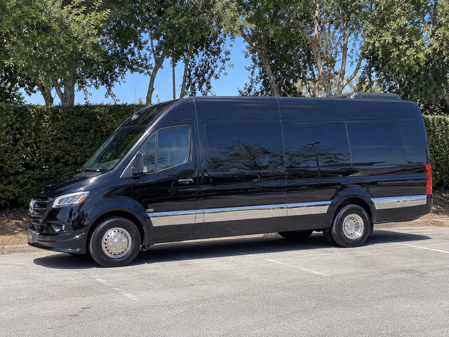 frisco 8 passenger sprinter van